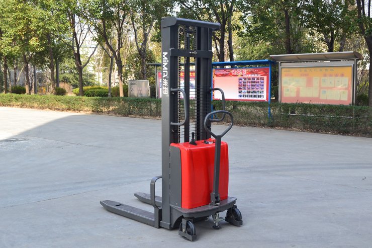 湖南榮洲機(jī)械設(shè)備有限公司,移動(dòng)式升降平臺(tái)價(jià)格,湖南升降貨梯,塑料托盤批發(fā),固定式升降平臺(tái),曲臂式升降平臺(tái),汽車尾板,全電動(dòng)叉車 湖南榮洲機(jī)械設(shè)備有限公司,移動(dòng)式升降平臺(tái)價(jià)格,湖南升降貨梯,塑料托盤批發(fā),固定式升降平臺(tái),曲臂式升降平臺(tái),汽車尾板,全電動(dòng)叉車