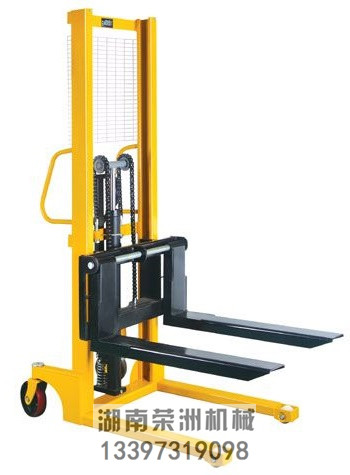 C型鋼裝卸叉車(chē)CTY2T